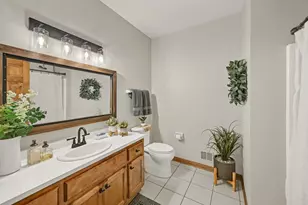 2707 Fox Hill Dr, Waukesha, WI 53189 - Photo 21