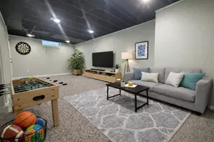 3728 S 19th St, Milwaukee, WI 53221 - Photo 11