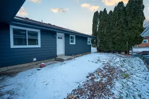 4024 S 92nd St, Greenfield, WI 53228 - Photo 29