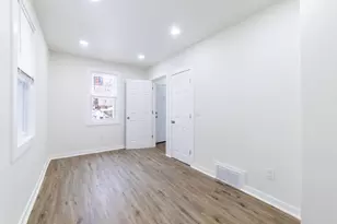 3422 N 11th St, Milwaukee, WI 53206 - Photo 9