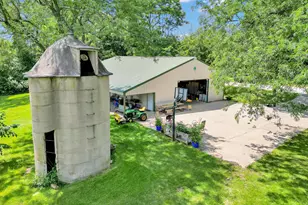 6386 Alpine Dr, Addison, WI 53095 - Photo 19