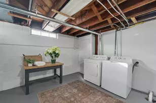 4706 N Hollywood Ave, Whitefish Bay, WI 53211 - Photo 19