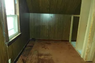 4086 N 6th St, Milwaukee, WI 53212 - Photo 9