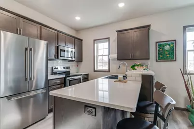 1303  Hagar St, La Crosse, WI 54603 - Photo 7