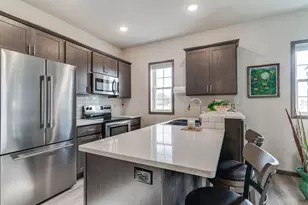 1303 Hagar St, La Crosse, WI 54603 - Photo 7