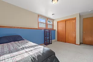 702 Fox Knoll Dr, Racine, WI 53185 - Photo 25