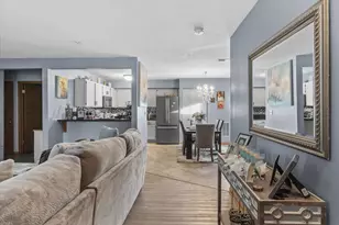 160 W Aspen Ct, Oak Creek, WI 53154 - Photo 7