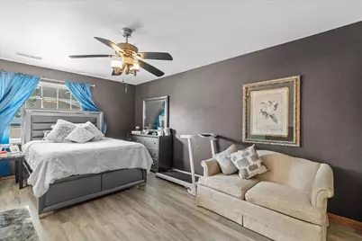 160 W Aspen Ct #3, Oak Creek, WI 53154 - Photo 15