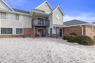160 W Aspen Ct #3, Oak Creek, WI 53154 - Photo 1