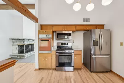 10322 W Concordia Ave, Wauwatosa, WI 53222 - Photo 17