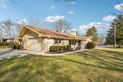 10322 W Concordia Ave, Wauwatosa, WI 53222 - Photo 3