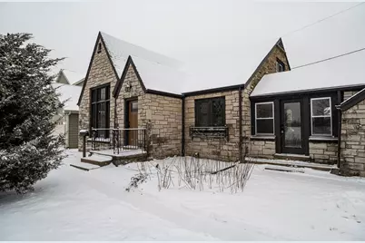 10705 W Wisconsin Ave, Wauwatosa, WI 53226 - Photo 47