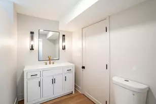 10705 W Wisconsin Ave, Wauwatosa, WI 53226 - Photo 45