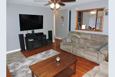 1003  Peterson St, Fort Atkinson, WI 53538 - Photo 3