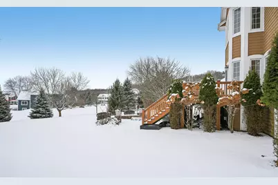 W291N4174  Prairie Wind Cir, Delafield, WI 53072 - Photo 13