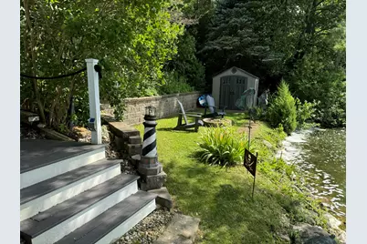 5523  Peninsula Dr, West Bend, WI 53095 - Photo 35