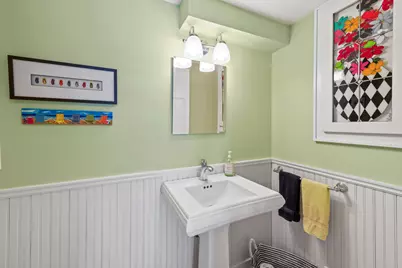 5523  Peninsula Dr, West Bend, WI 53095 - Photo 25