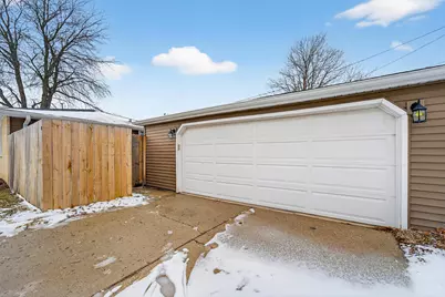 3620  88th St, Kenosha, WI 53142 - Photo 17