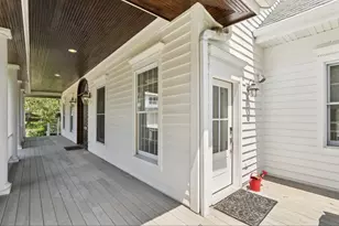 N1474 Fontana Ridge Rd, Fontana, WI 53125 - Photo 5