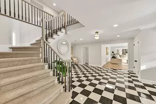 10525 N Fairway Ln, Mequon, WI 53092 - Photo 3