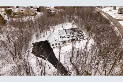 10525 N Fairway Ln, Mequon, WI 53092 - Photo 47