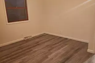 725 Sydney Dr, Racine, WI 53402 - Photo 11