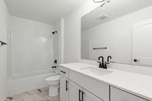 584 Twin Creeks Dr, Dousman, WI 53118 - Photo 37