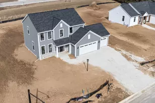 584 Twin Creeks Dr, Dousman, WI 53118 - Photo 43