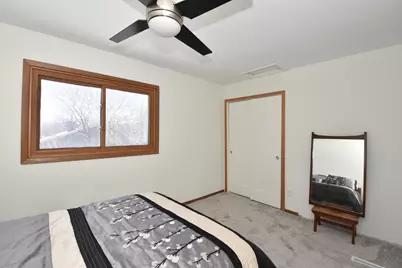 7904 S 67th St, Franklin, WI 53132 - Photo 23