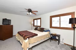 7904 S 67th St, Franklin, WI 53132 - Photo 19