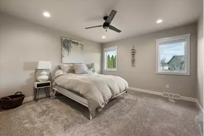 140  Sunrise Ct, Cedar Grove, WI 53013 - Photo 29