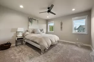 140 Sunrise Ct, Cedar Grove, WI 53013 - Photo 29