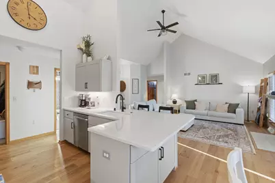 1115  Riverway Ct, Pewaukee, WI 53072 - Photo 11