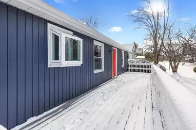 1401  Meadowbrook Blvd, Racine, WI 53405 - Photo 7