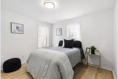 1401  Meadowbrook Blvd, Racine, WI 53405 - Photo 13