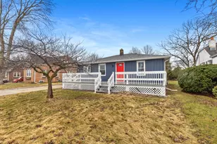 1401 Meadowbrook Blvd, Racine, WI 53405 - Photo 3