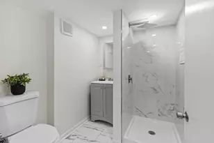 1401 Meadowbrook Blvd, Racine, WI 53405 - Photo 27