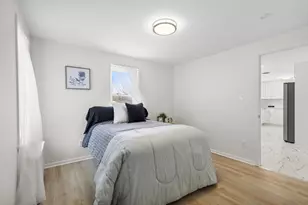 1401 Meadowbrook Blvd, Racine, WI 53405 - Photo 15