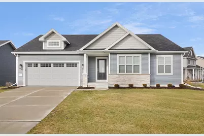 830  Burr Oak Ct, Oconomowoc, WI 53066 - Photo 1