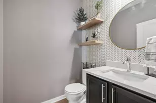 W206N17471 Hidden Creek Rd, Jackson, WI 53037 - Photo 11