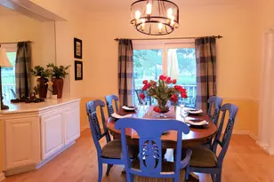 W280N1690 Golf View Dr, Delafield, WI 53072 - Photo 5