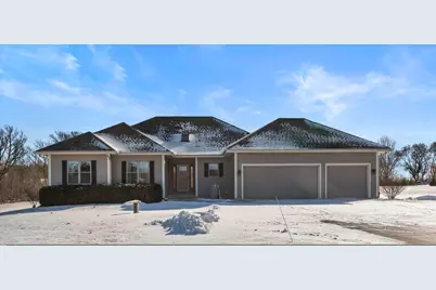 N5372  Loraine Ct, Fredonia, WI 53021 - Photo 45