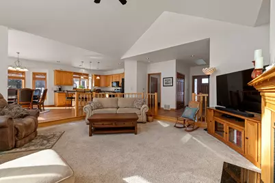 N5372  Loraine Ct, Fredonia, WI 53021 - Photo 9