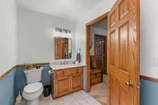 W1072 Hilltop Rd, Rubicon, WI 53078 - Photo 29