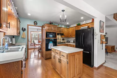 W1072  Hilltop Rd, Rubicon, WI 53078 - Photo 5