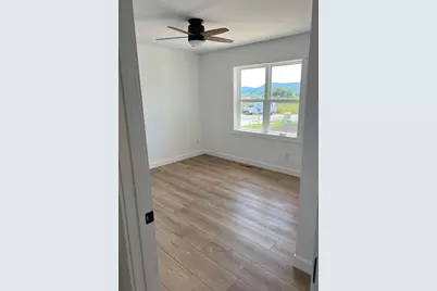 1351  Annapolis Dr, Holmen, WI 54636 - Photo 11