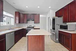 15014 73rd St, Kenosha, WI 53142 - Photo 5