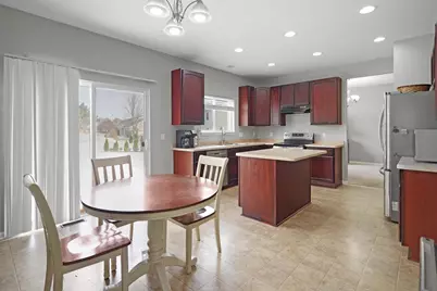 15014  73rd St, Kenosha, WI 53142 - Photo 7