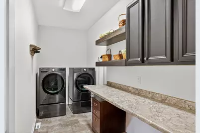 N88W18601  Duke St, Menomonee Falls, WI 53051 - Photo 23