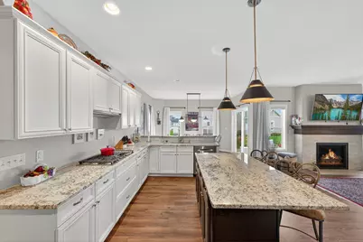 N88W18601  Duke St, Menomonee Falls, WI 53051 - Photo 11